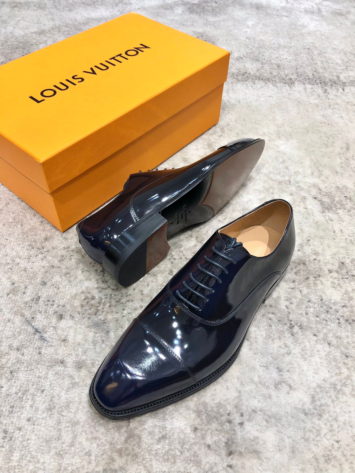 LuxluxHouse Best Quality Louis Vuitton Dress Shoes
