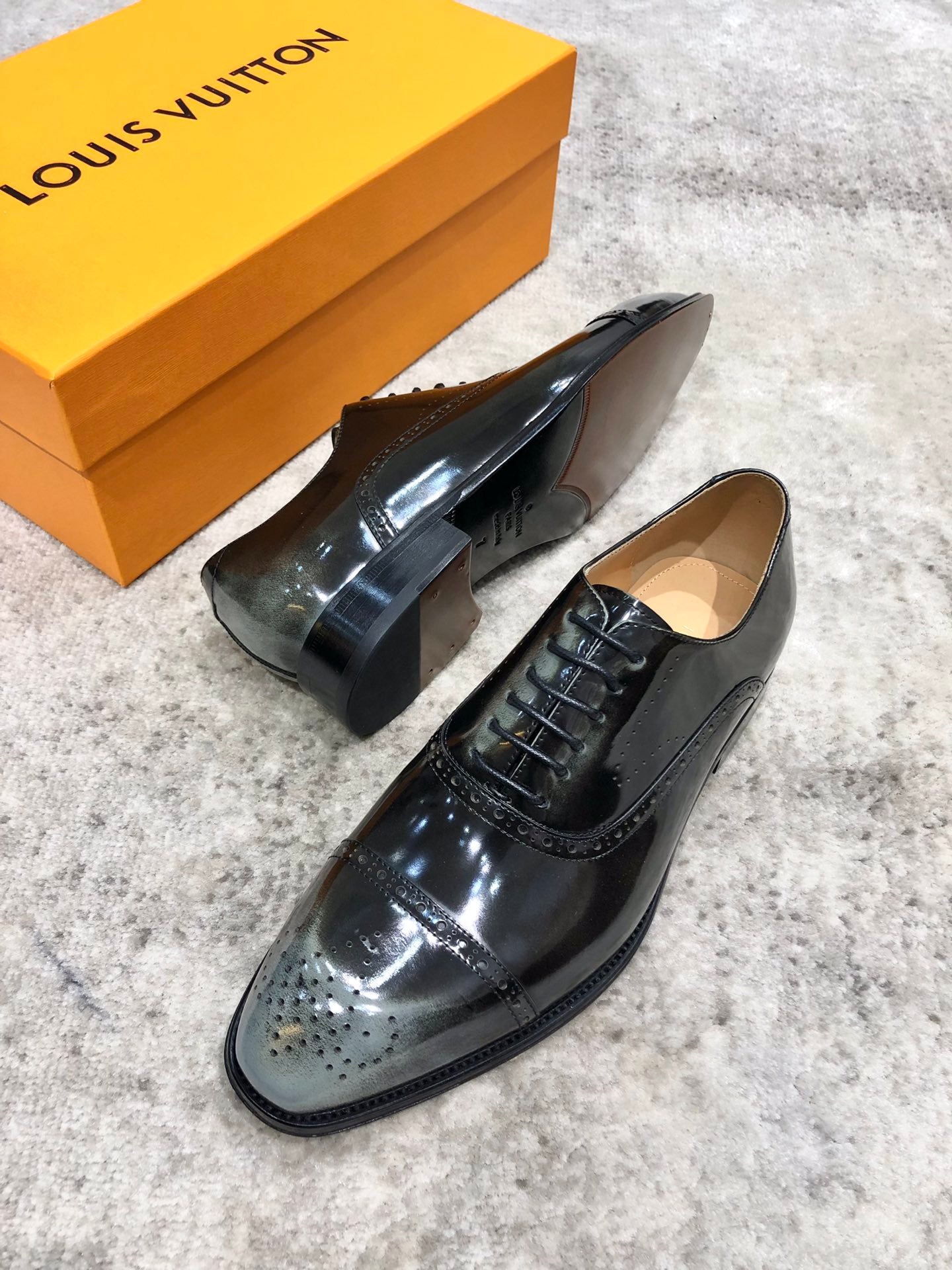 LuxluxHouse Best Quality Louis Vuitton Dress Shoes