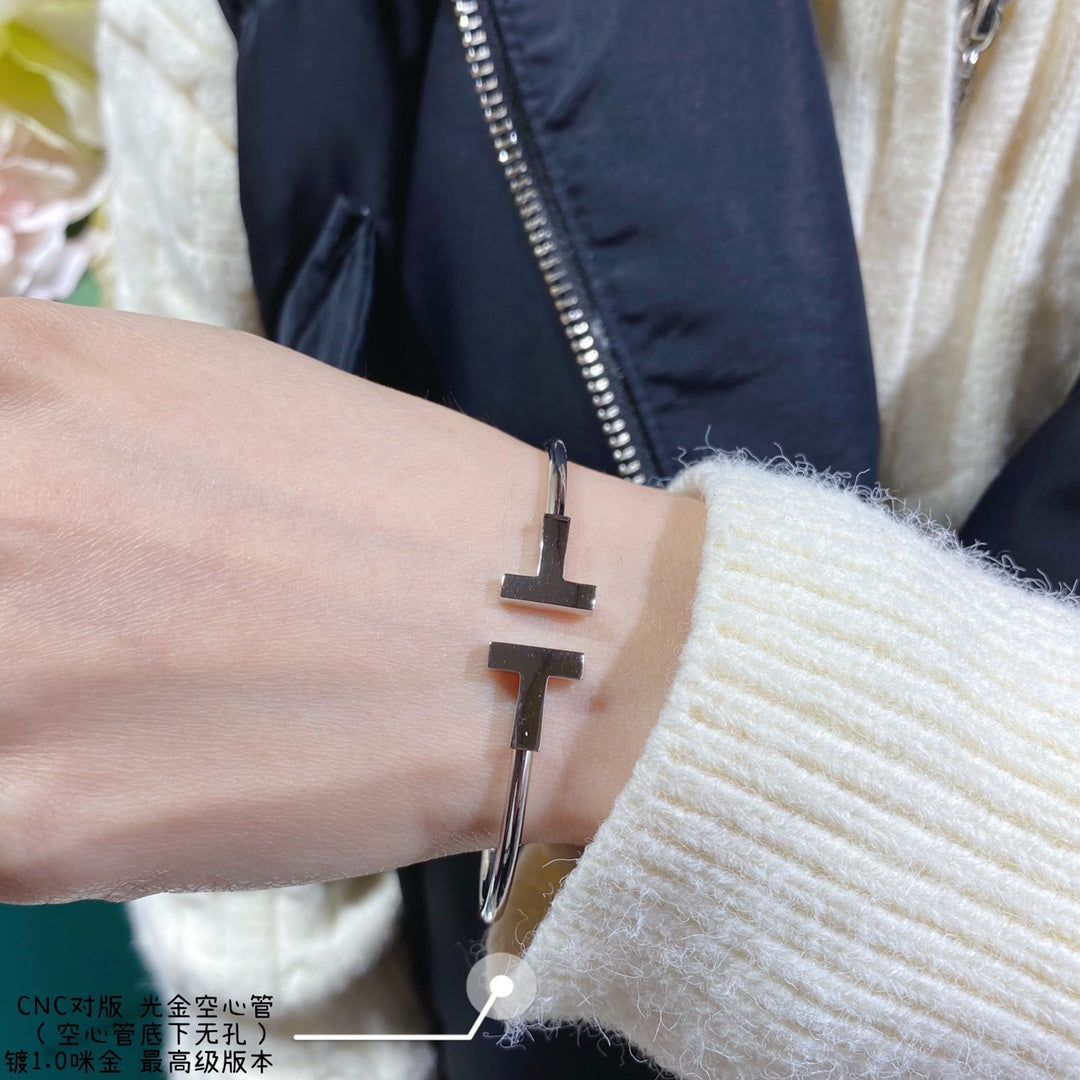 LuxluxHouse Best Quality Accessories Bracelet Tiffany Bracelet