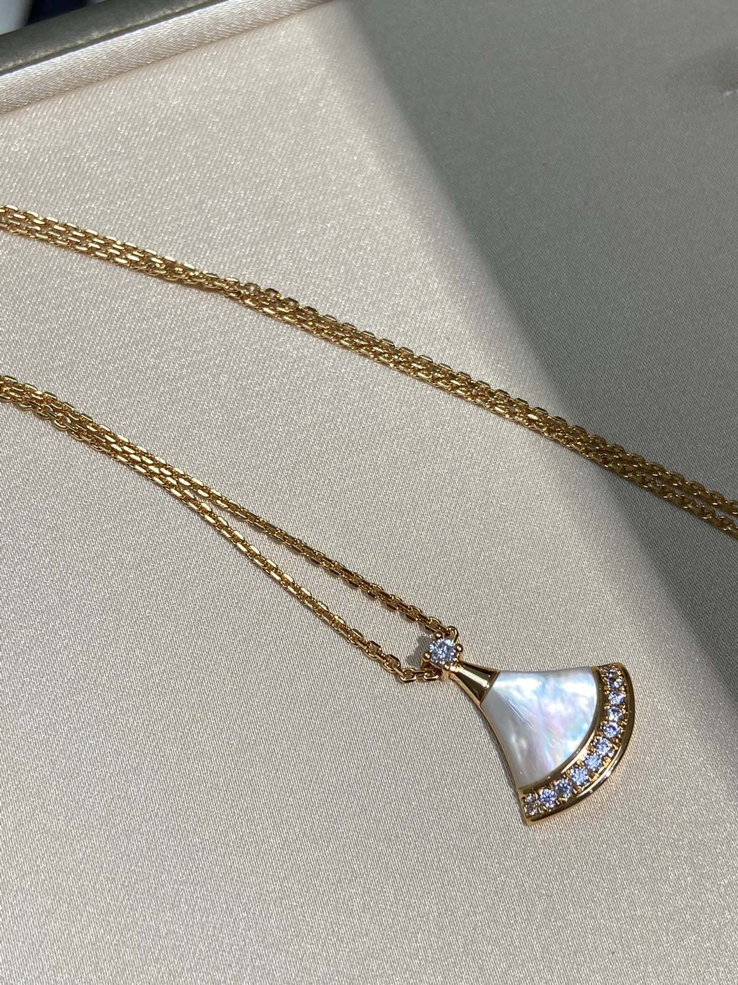 LuxluxHouse Best Quality Accessories Necklace Bvlgari
