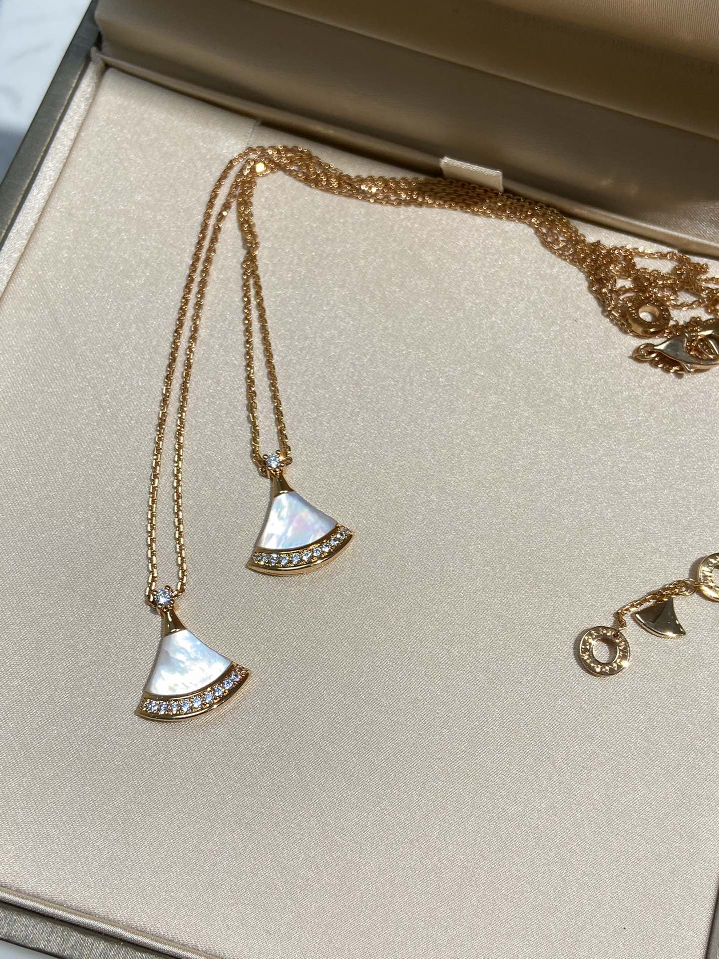 LuxluxHouse Best Quality Accessories Necklace Bvlgari