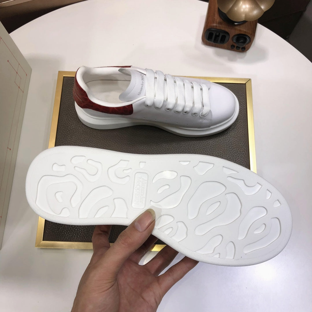 LuxluxHouse Best Quality Shoes Alexander McQueen