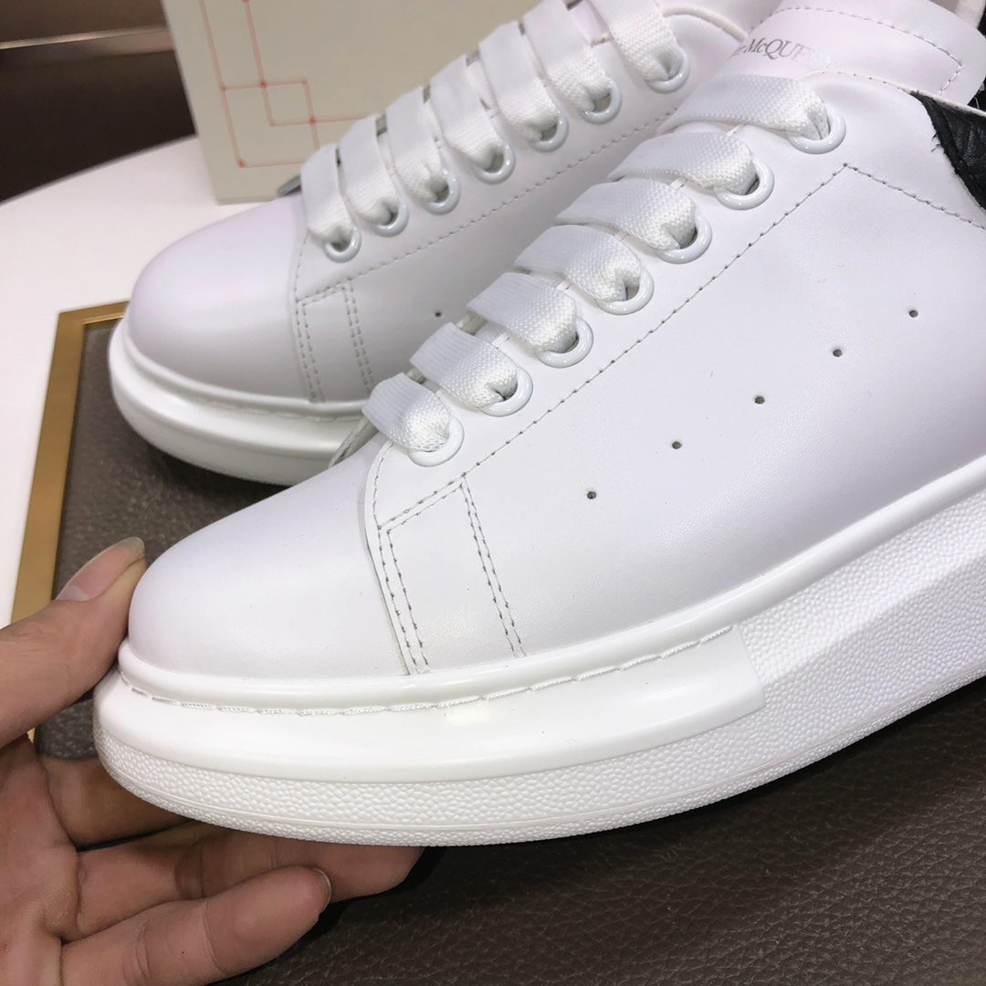 LuxluxHouse Best Quality Shoes Alexander McQueen