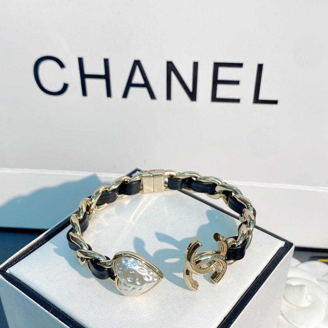 LuxluxHouse Best Quality Accessories Bracelet Bracelet Earrings Chanel Earrings
