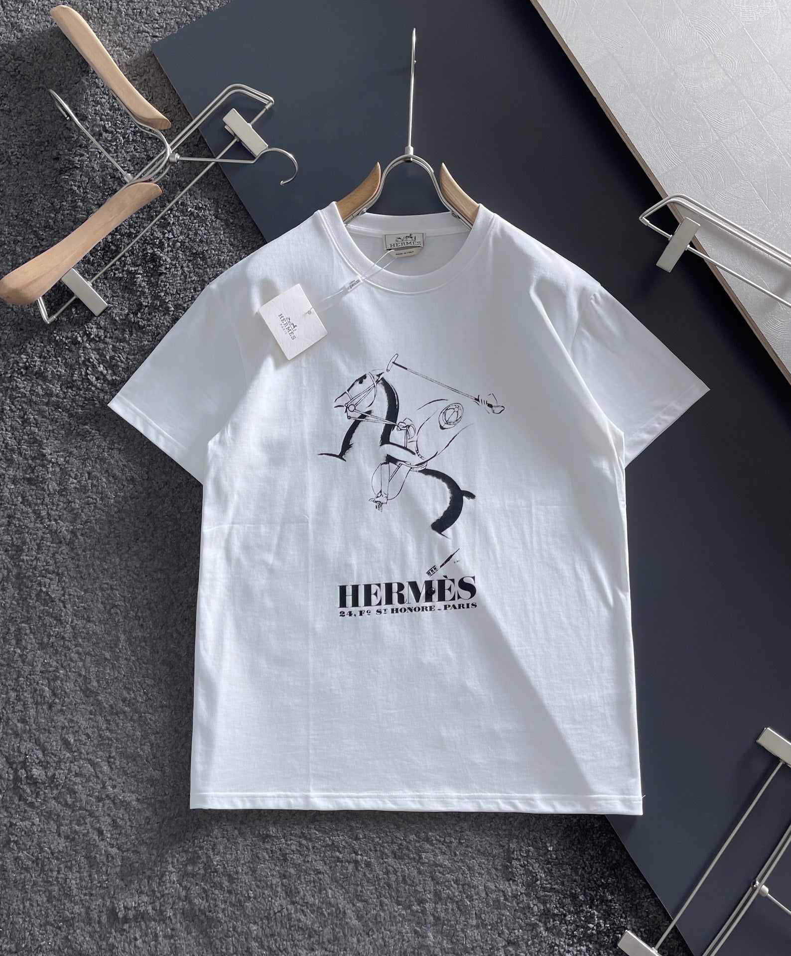 LuxluxHouse Best Quality Clothes Hermes T-shirt