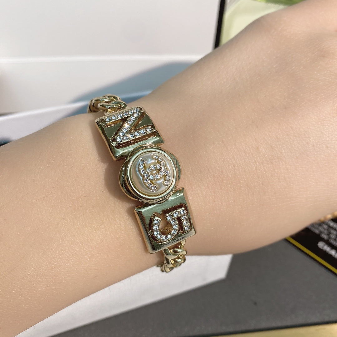 LuxluxHouse Best Quality Accessories Bracelet Bracelet Earrings Chanel Earrings