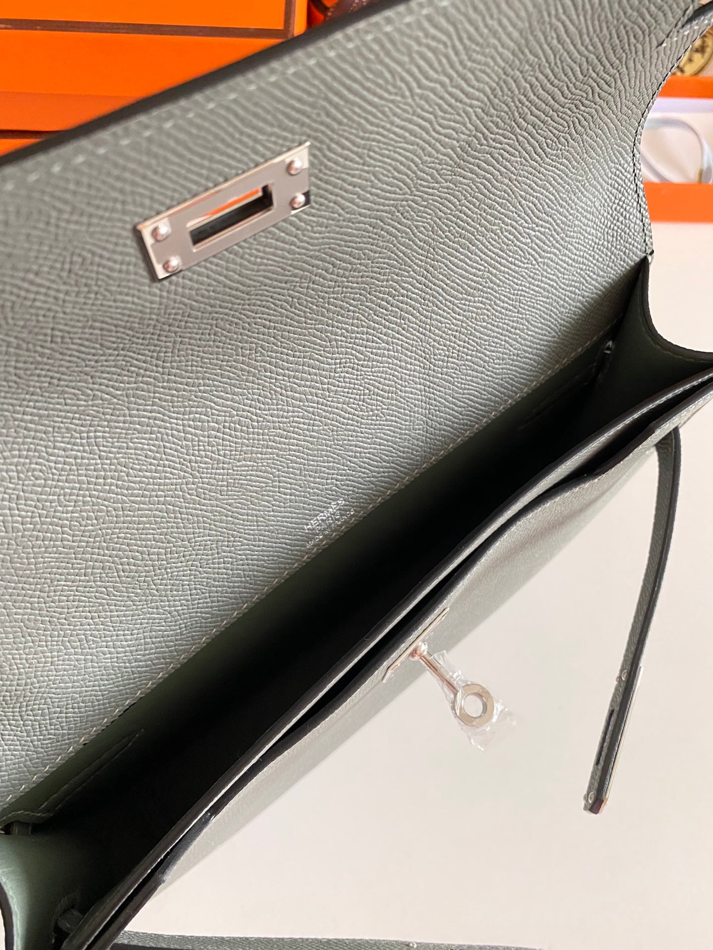 LuxluxHouse Best Quality Bags Women Men Hermes