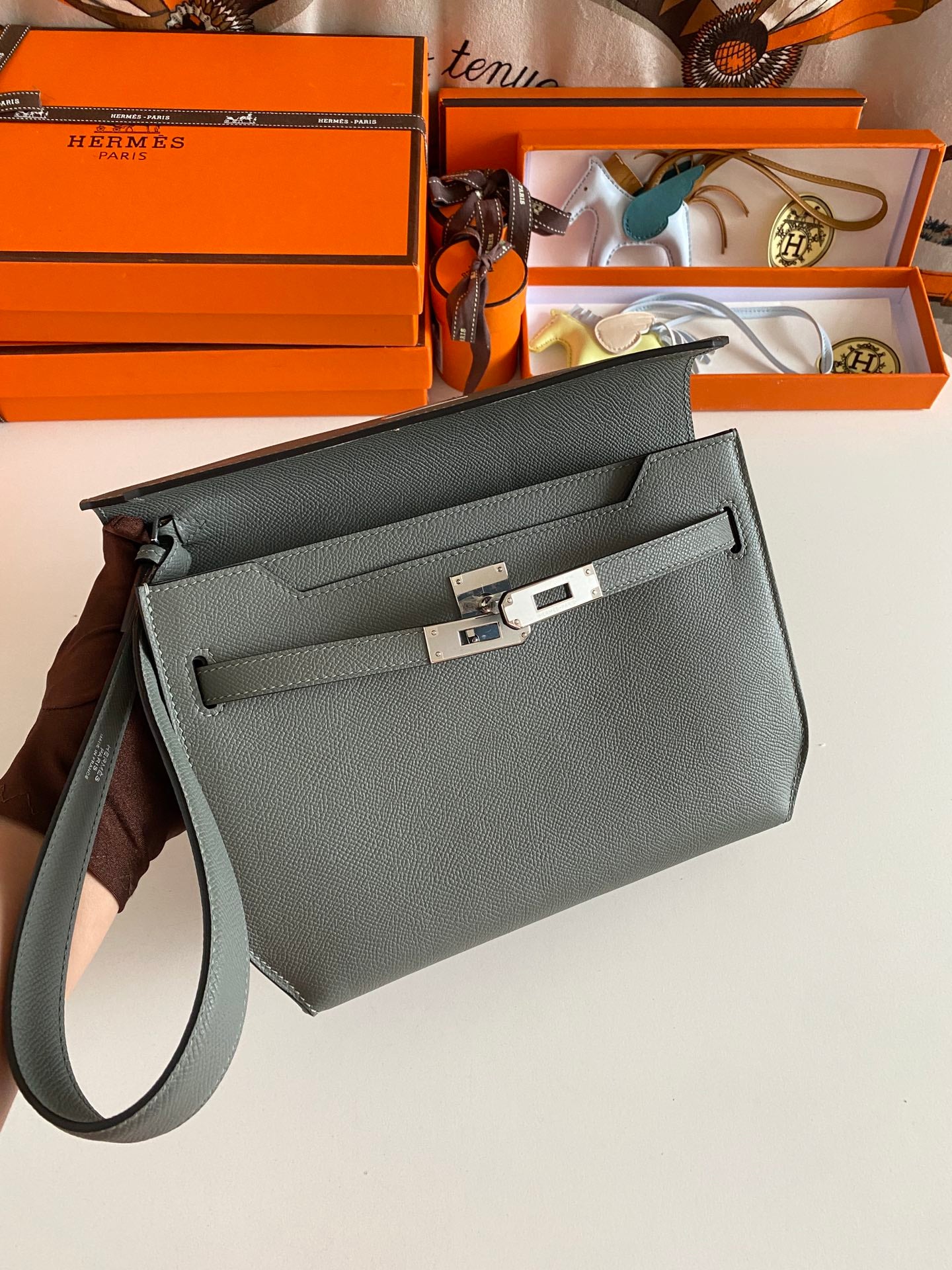LuxluxHouse Best Quality Bags Women Men Hermes