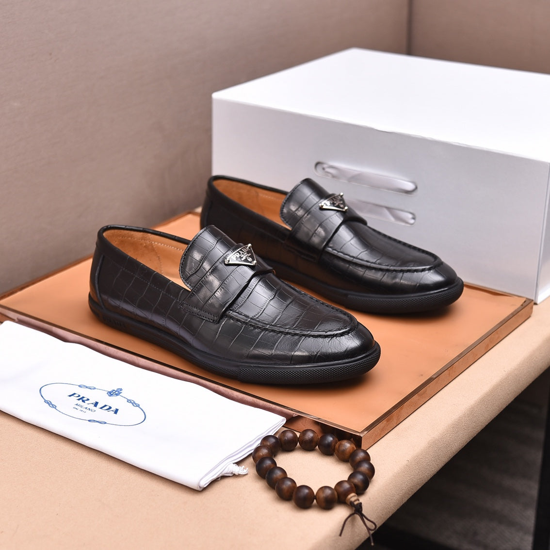 LuxluxHouse Best Quality Shoes Prada