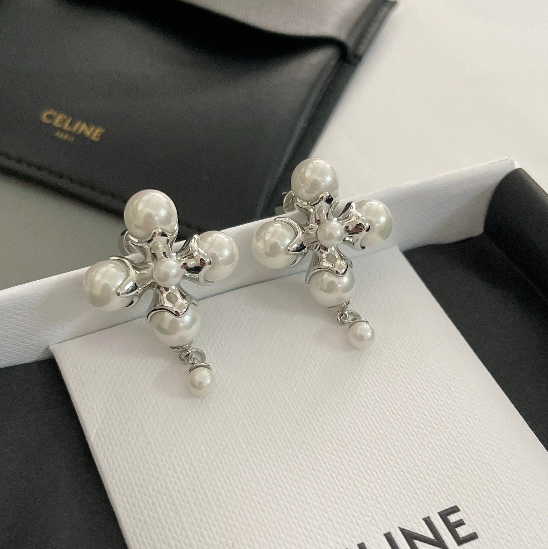 LuxluxHouse Best Quality Accessories Earrings Celine