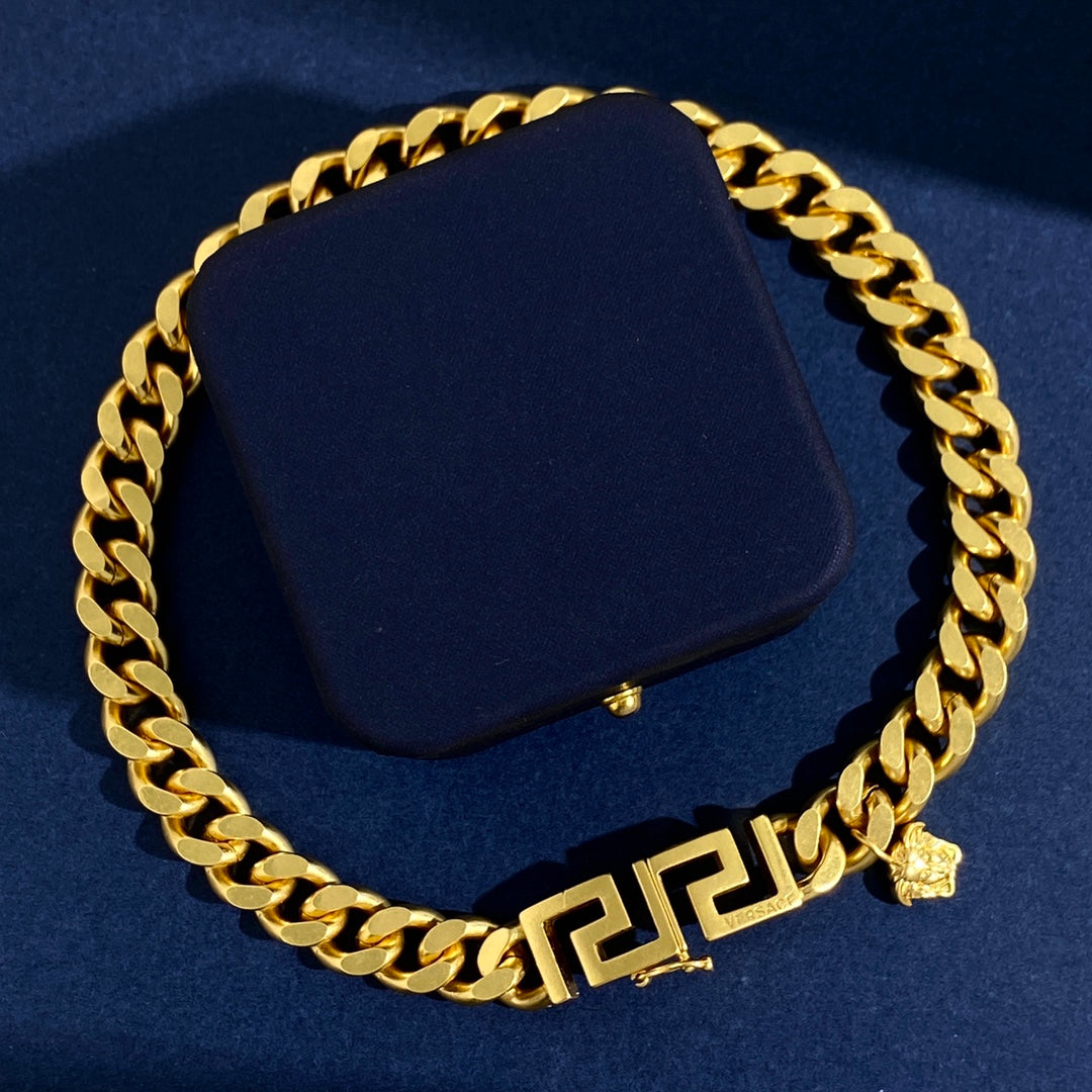 LuxluxHouse Best Quality Accessories Versace