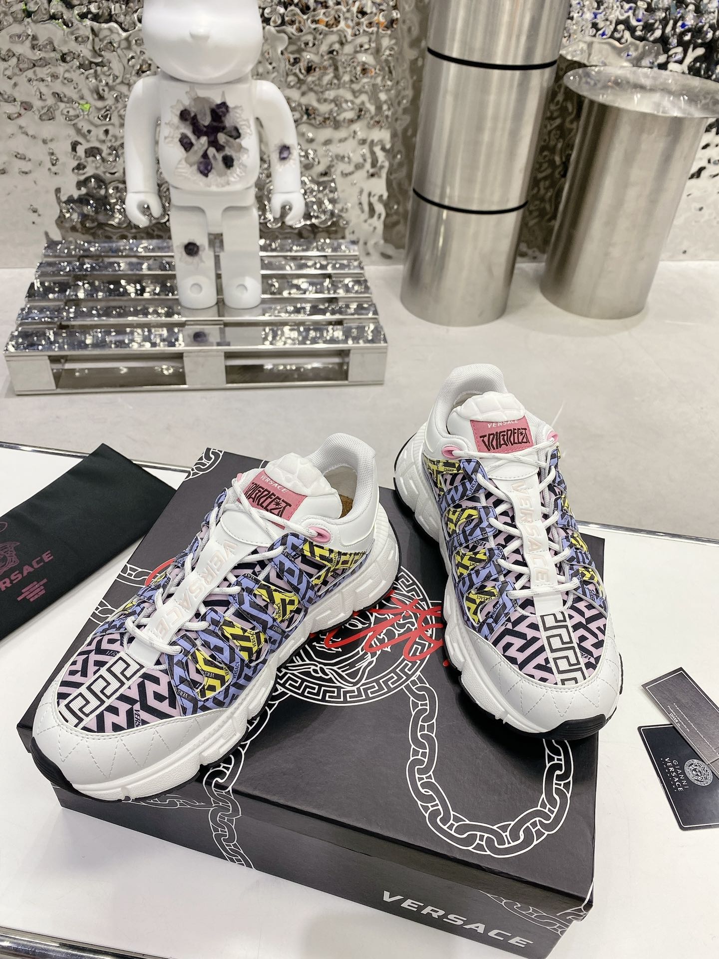 LuxluxHouse Best Quality Shoes Versace