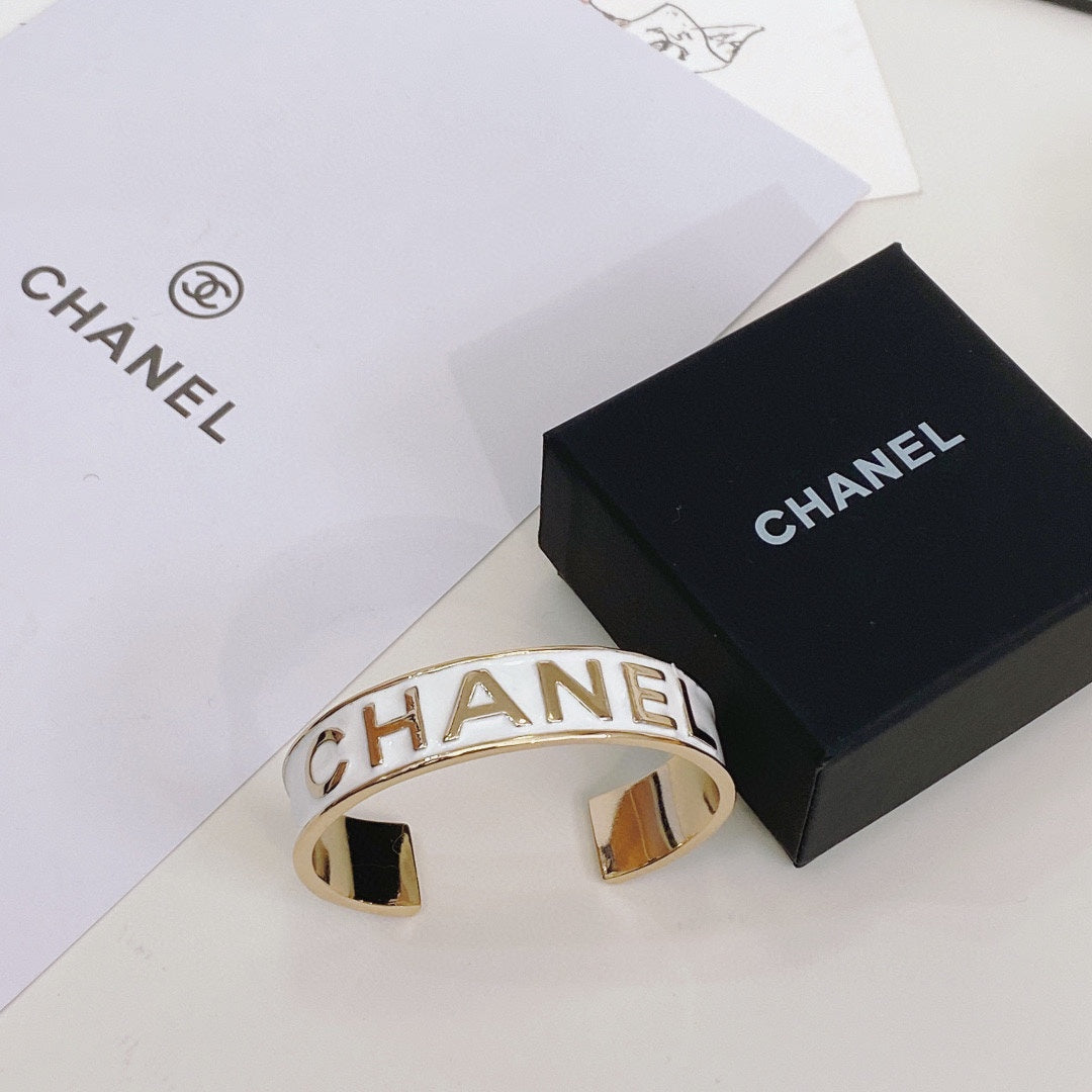 LuxluxHouse Best Quality Accessories Bracelet Bracelet Earrings Chanel Earrings