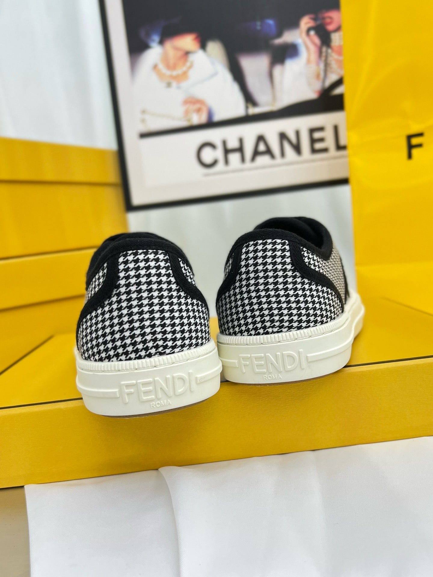 LuxluxHouse Best Quality Shoes Fendi