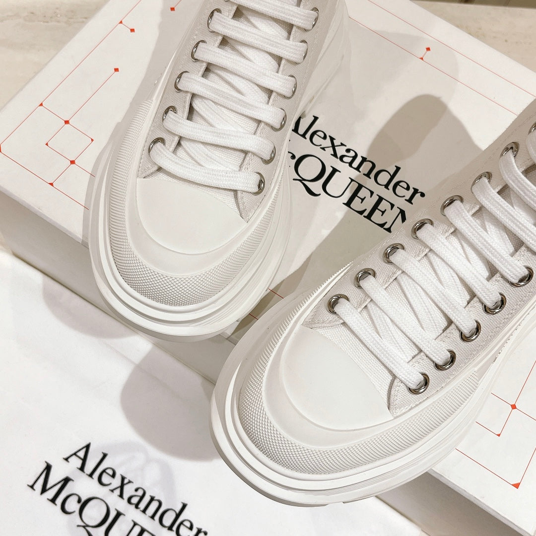 LuxluxHouse Best Quality Shoes Alexander McQueen