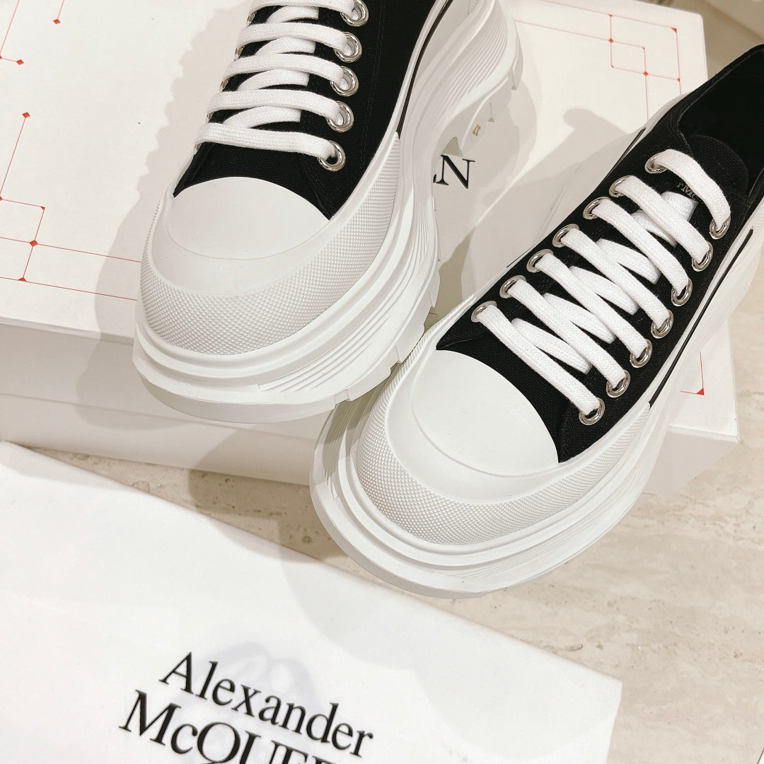 LuxluxHouse Best Quality Shoes Alexander McQueen