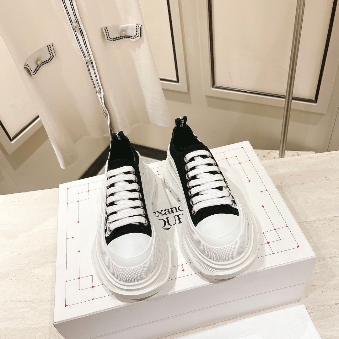 LuxluxHouse Best Quality Shoes Alexander McQueen