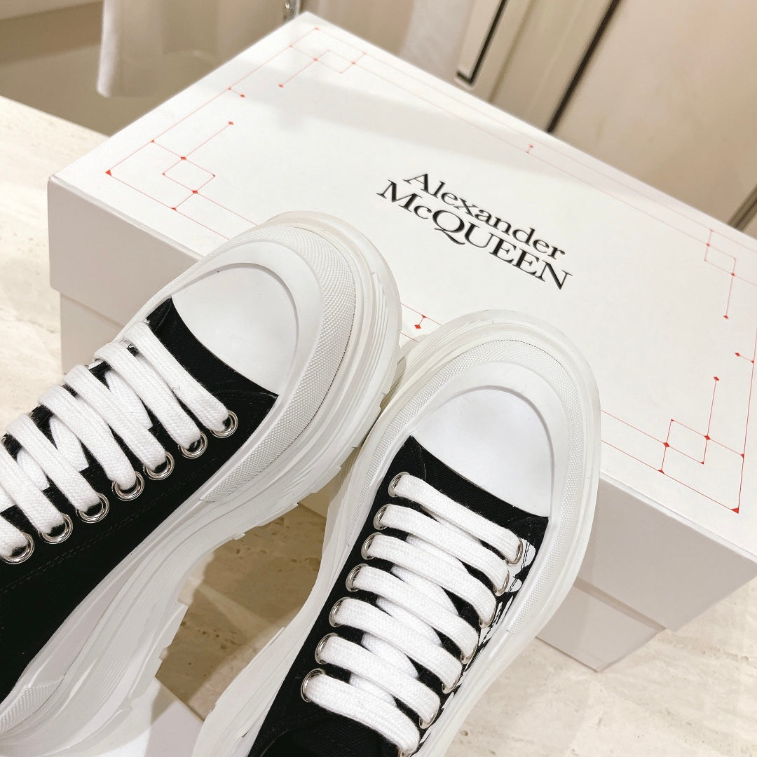 LuxluxHouse Best Quality Shoes Alexander McQueen