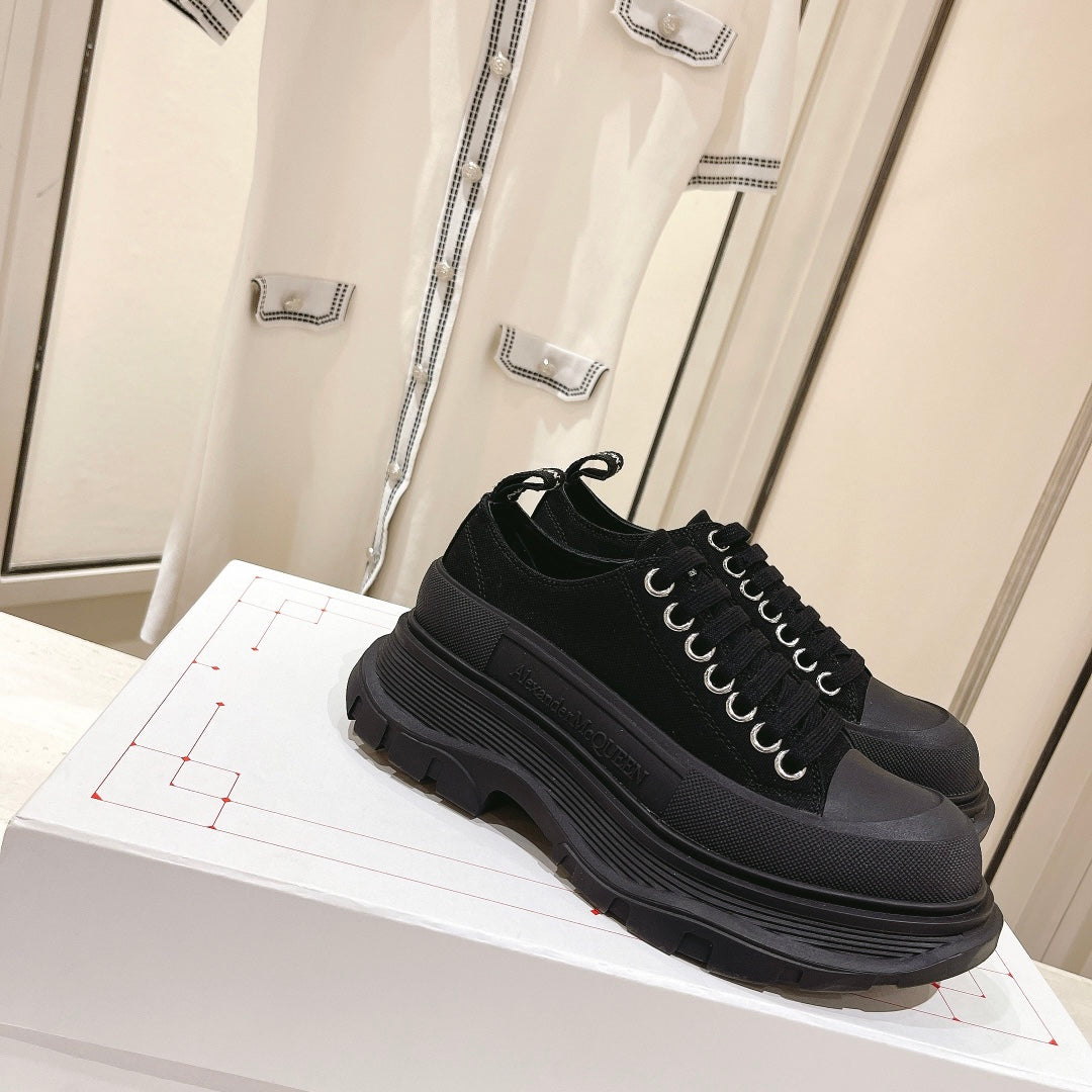 LuxluxHouse Best Quality Shoes Alexander McQueen