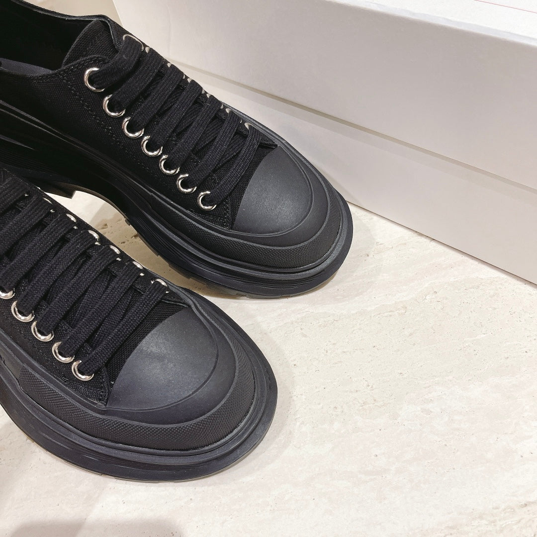 LuxluxHouse Best Quality Shoes Alexander McQueen