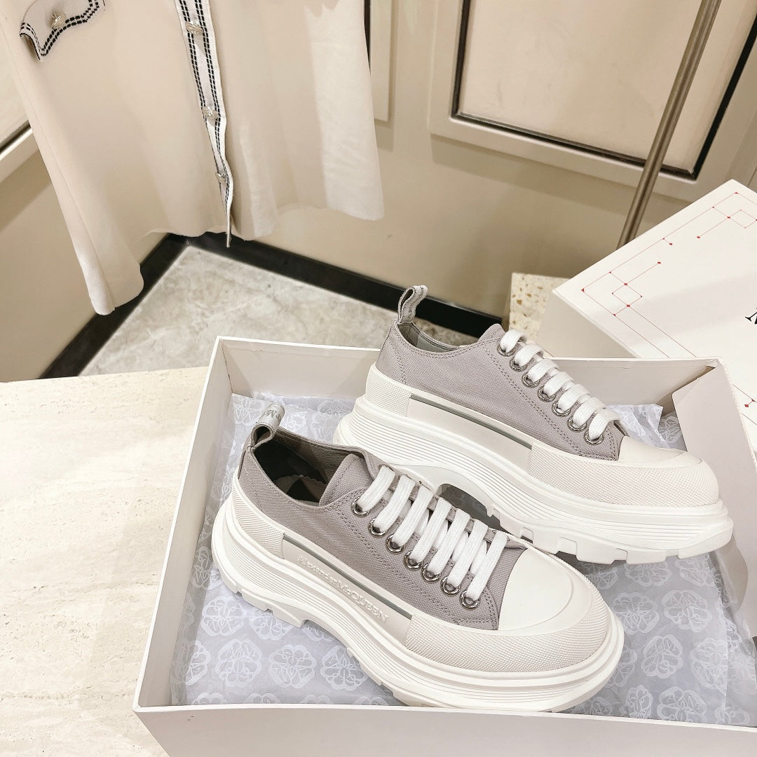 LuxluxHouse Best Quality Shoes Alexander McQueen