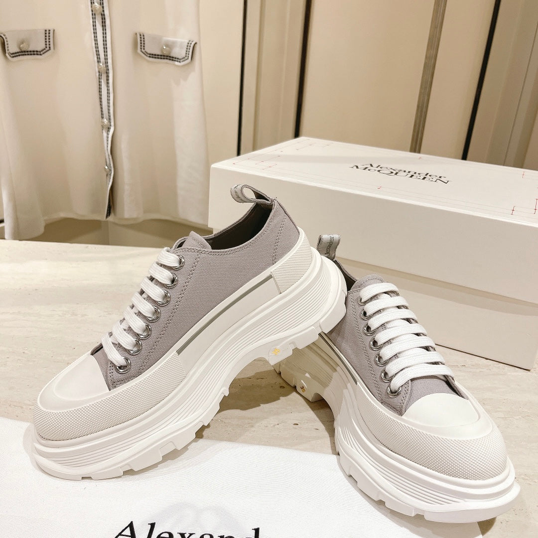 LuxluxHouse Best Quality Shoes Alexander McQueen