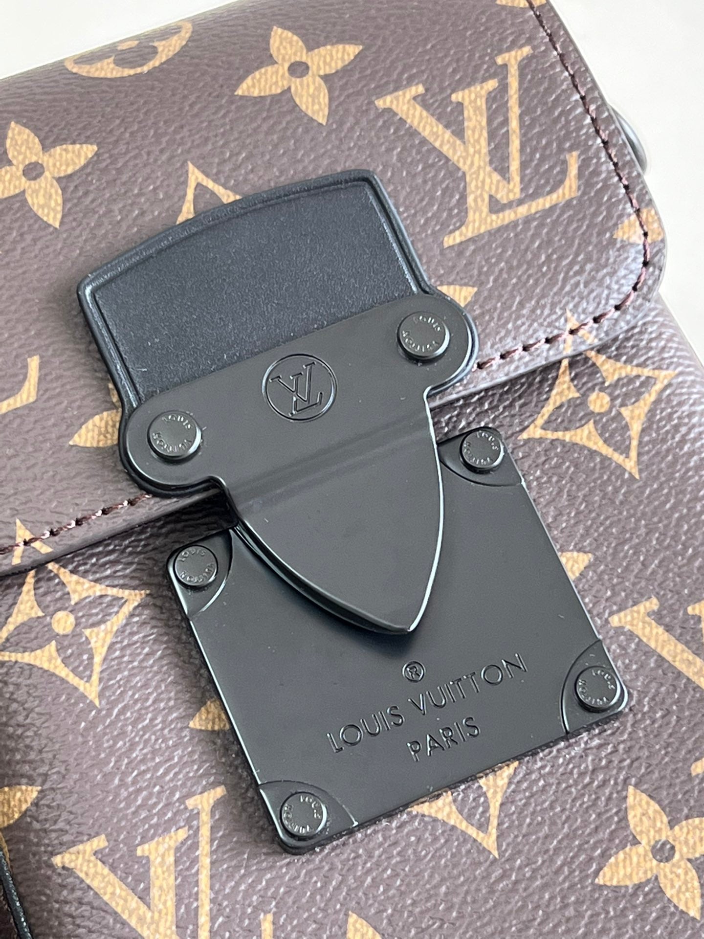 LuxluxHouse Best Quality Bags Louis Vuitton Men