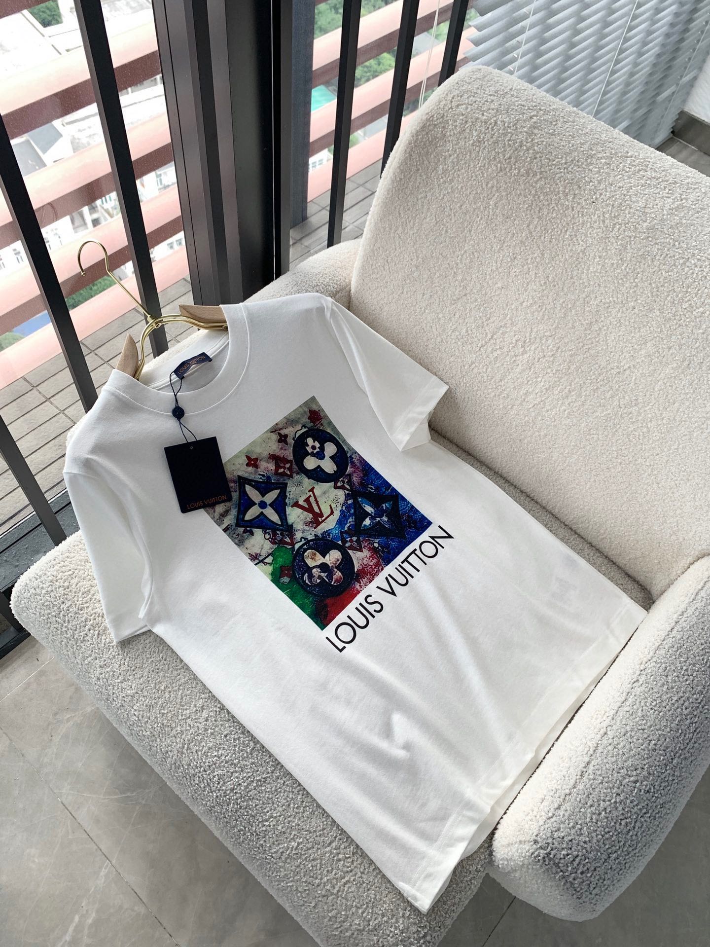 LuxluxHouse Best Quality Clothes T-shirt Louis Vuitton