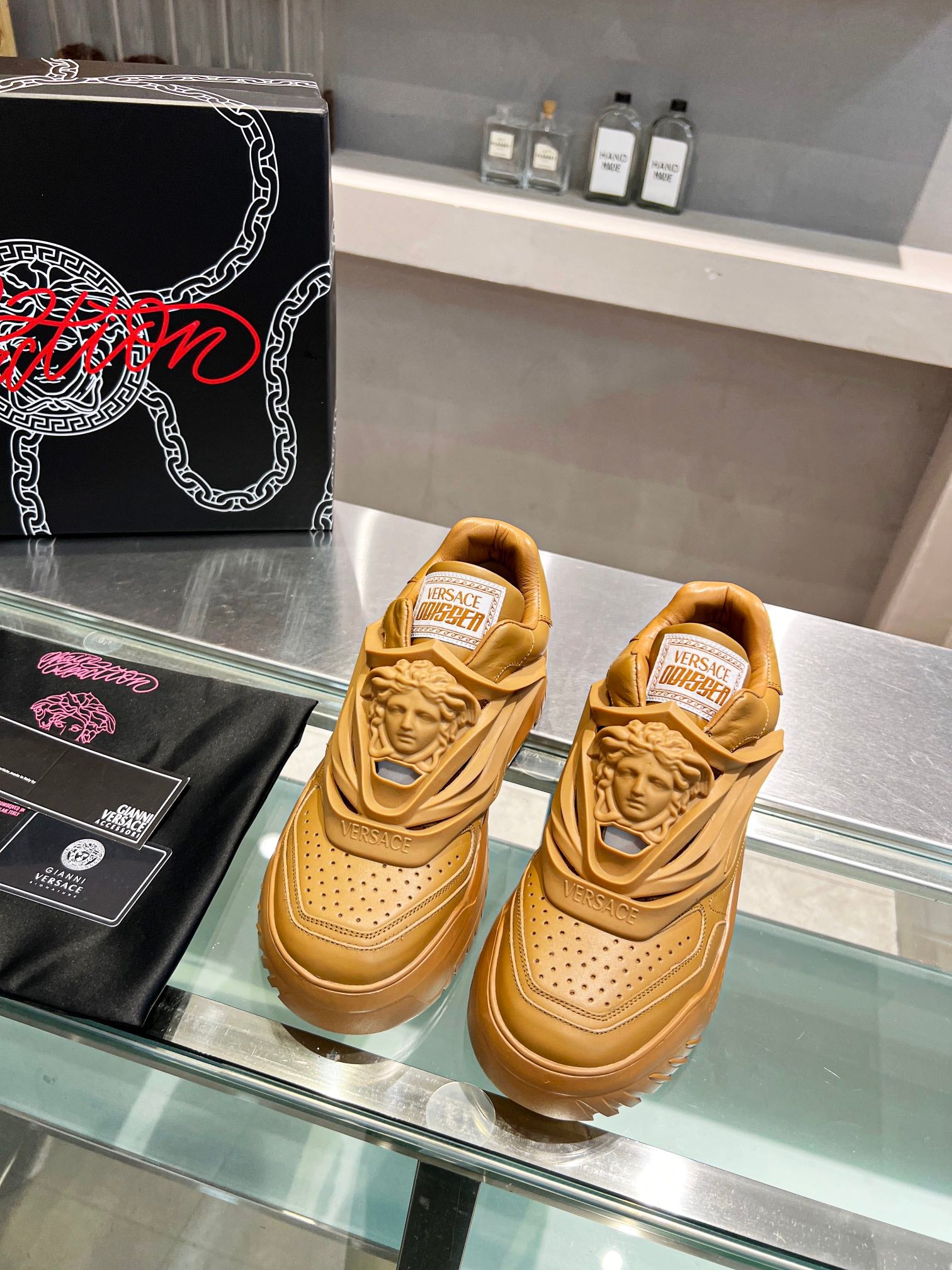 LuxluxHouse Best Quality Shoes Versace