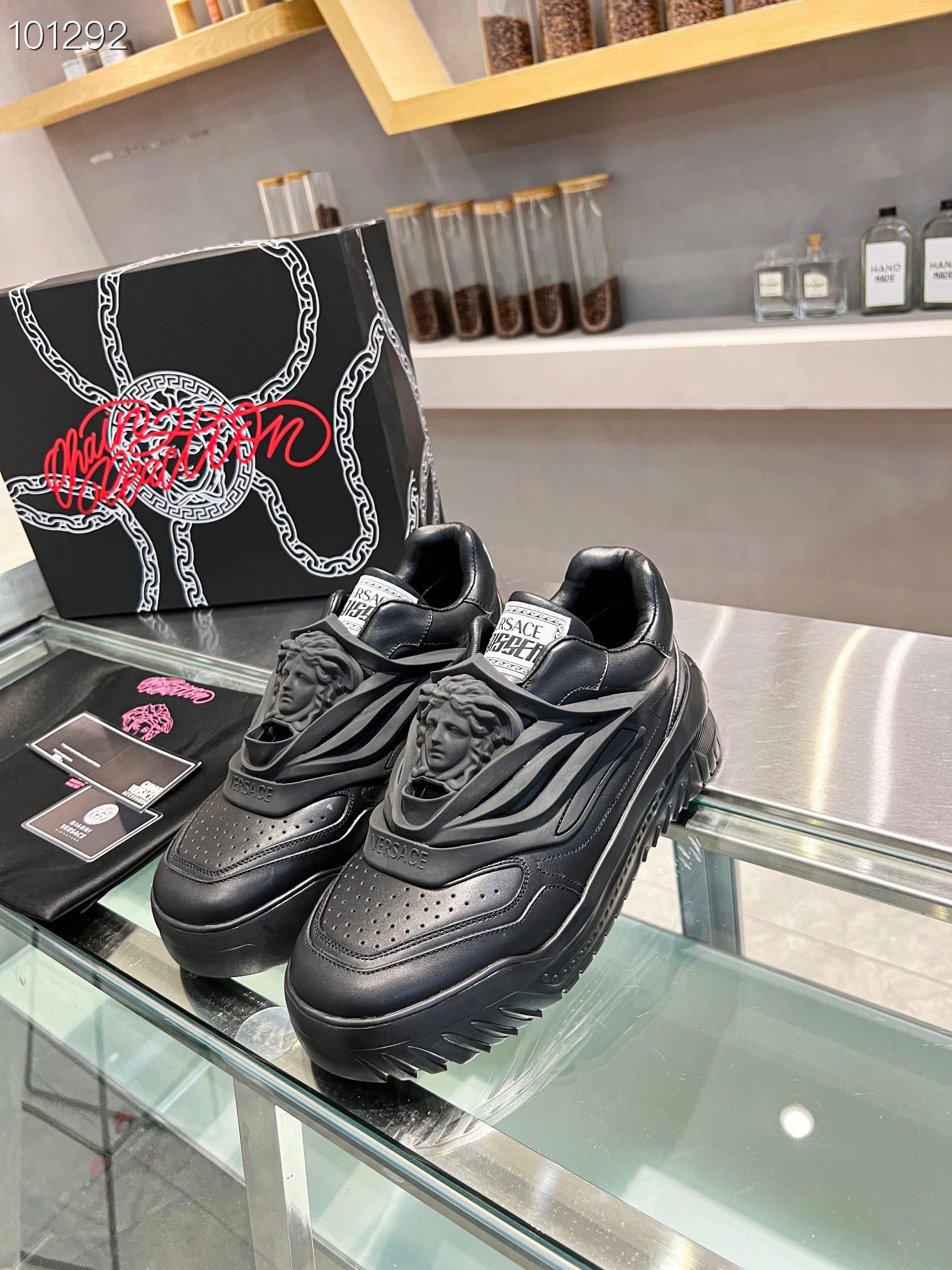 LuxluxHouse Best Quality Shoes Versace