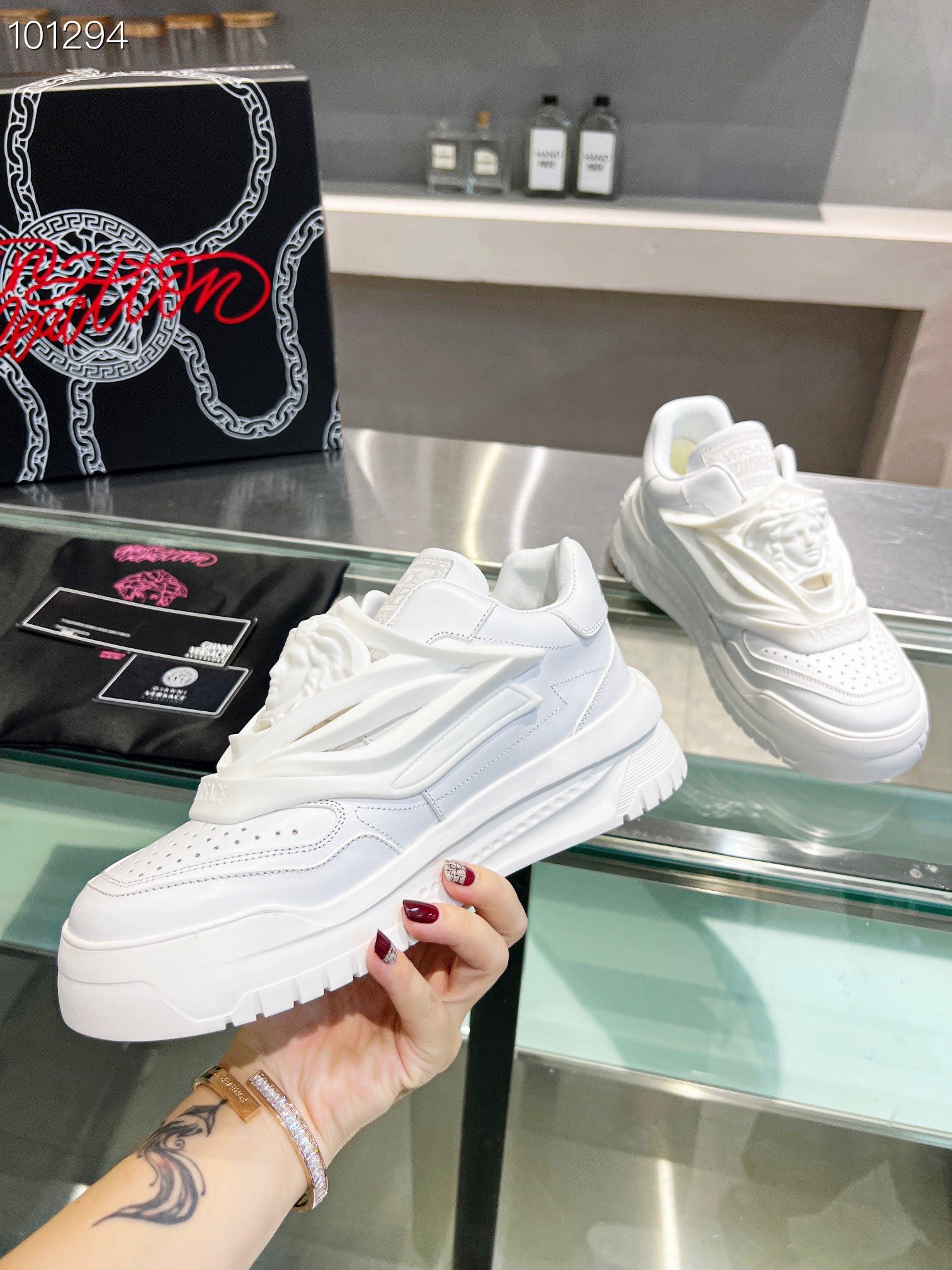 LuxluxHouse Best Quality Shoes Versace