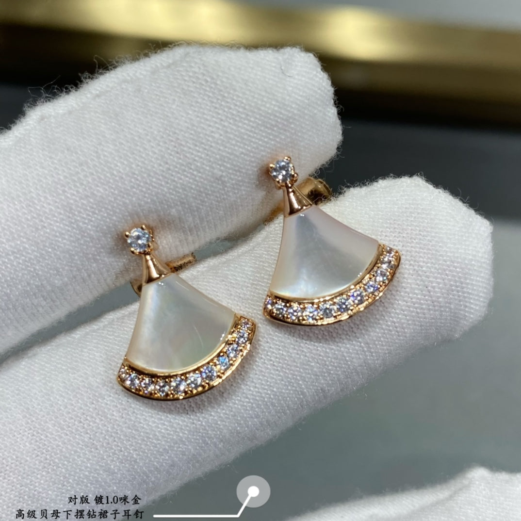LuxluxHouse Best Quality Accessories Earrings Earrings Bvlgari