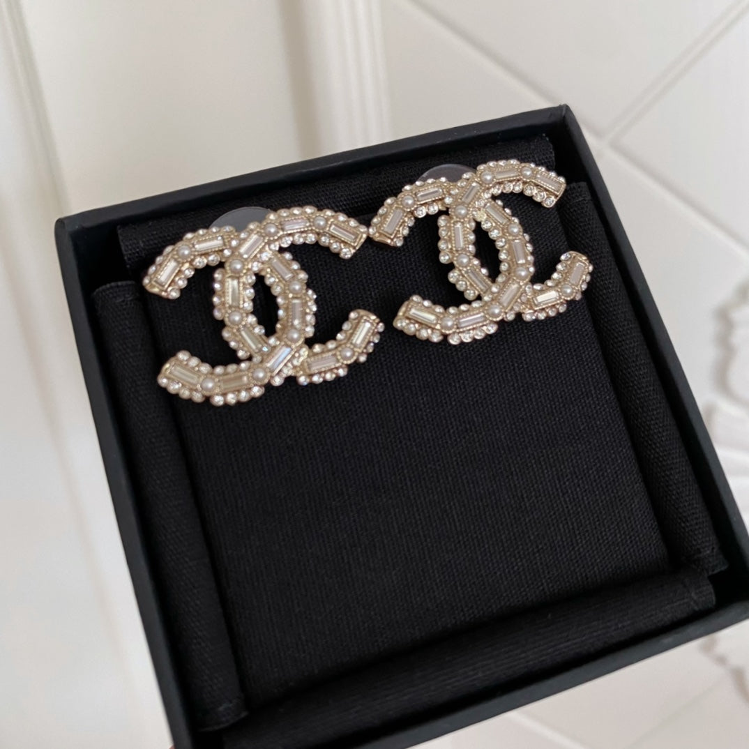 LuxluxHouse Best Quality Accessories Chanel Earrings