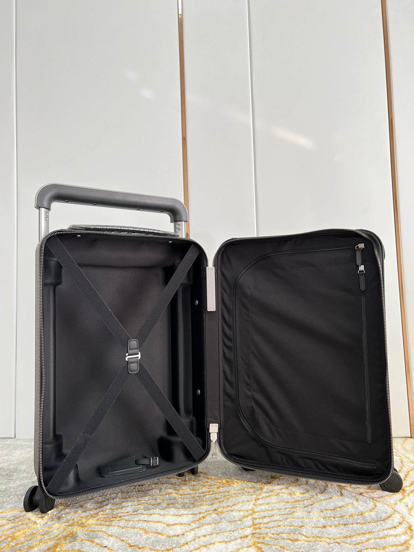 LuxluxHouse Best Quality Bags Luggage
