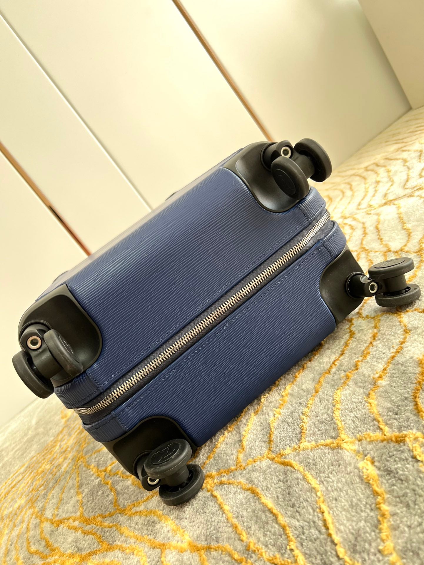 LuxluxHouse Best Quality Bags Luggage