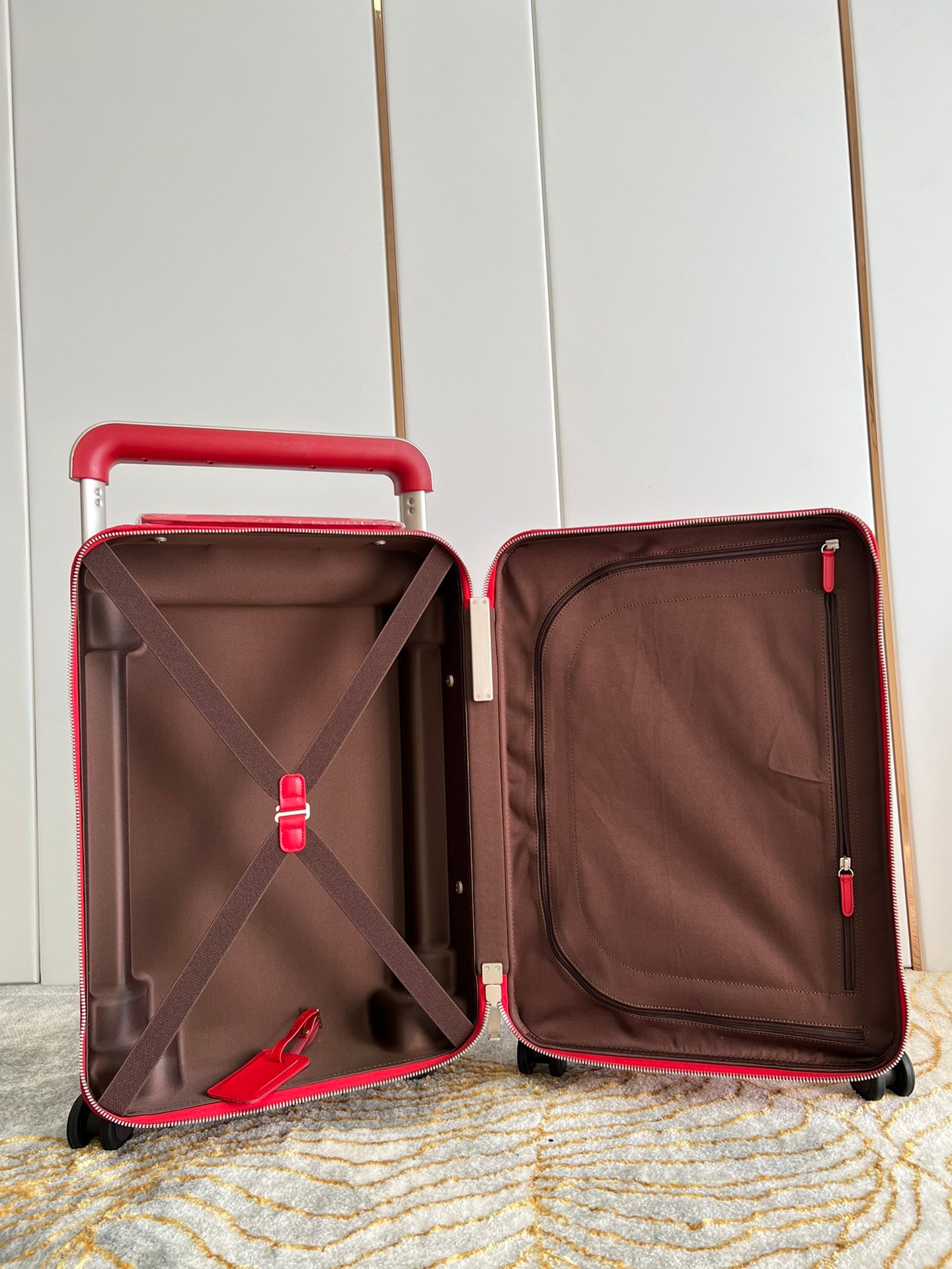 LuxluxHouse Best Quality Bags Luggage