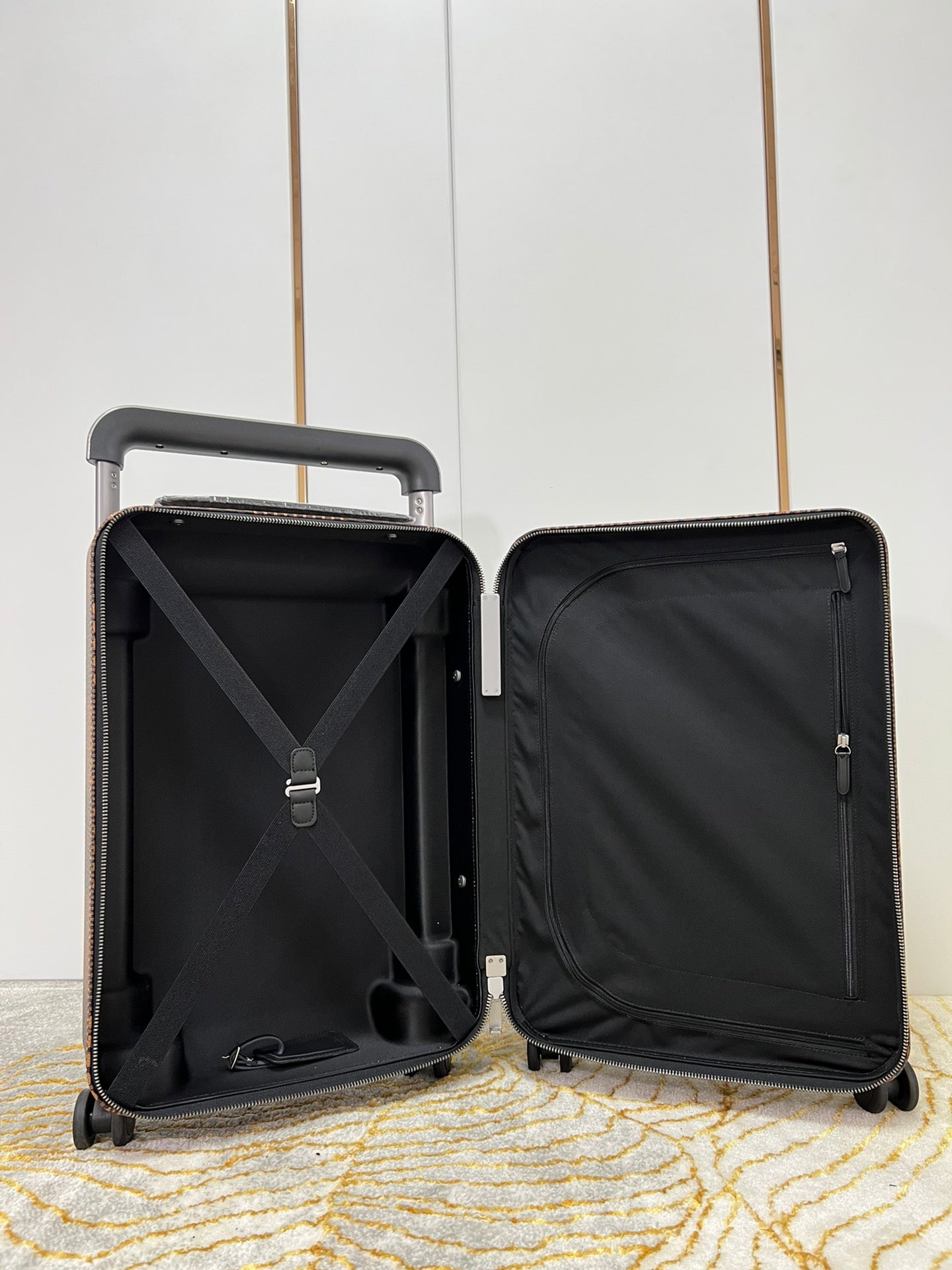 LuxluxHouse Best Quality Bags Luggage