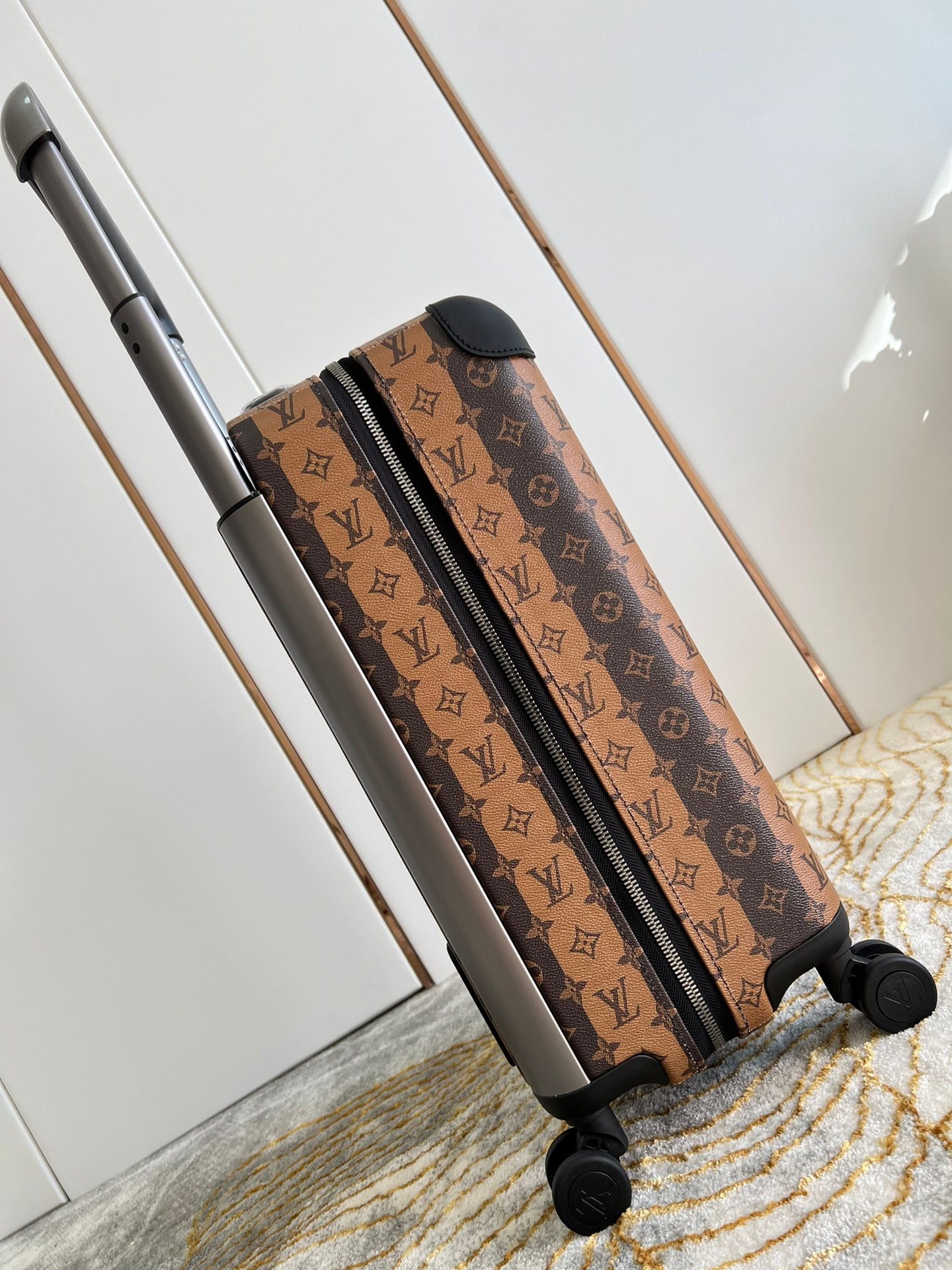 LuxluxHouse Best Quality Bags Luggage