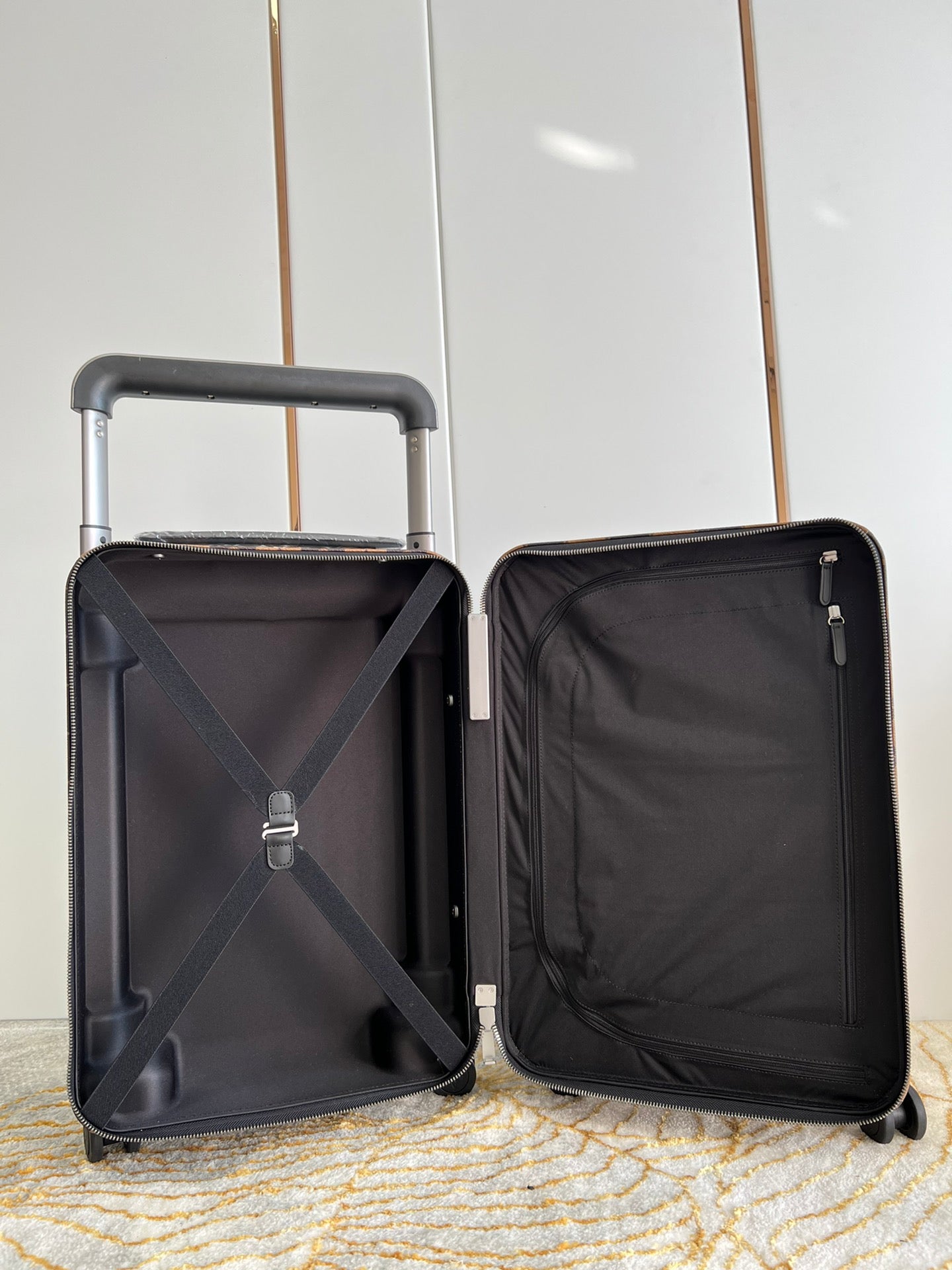 LuxluxHouse Best Quality Bags Luggage