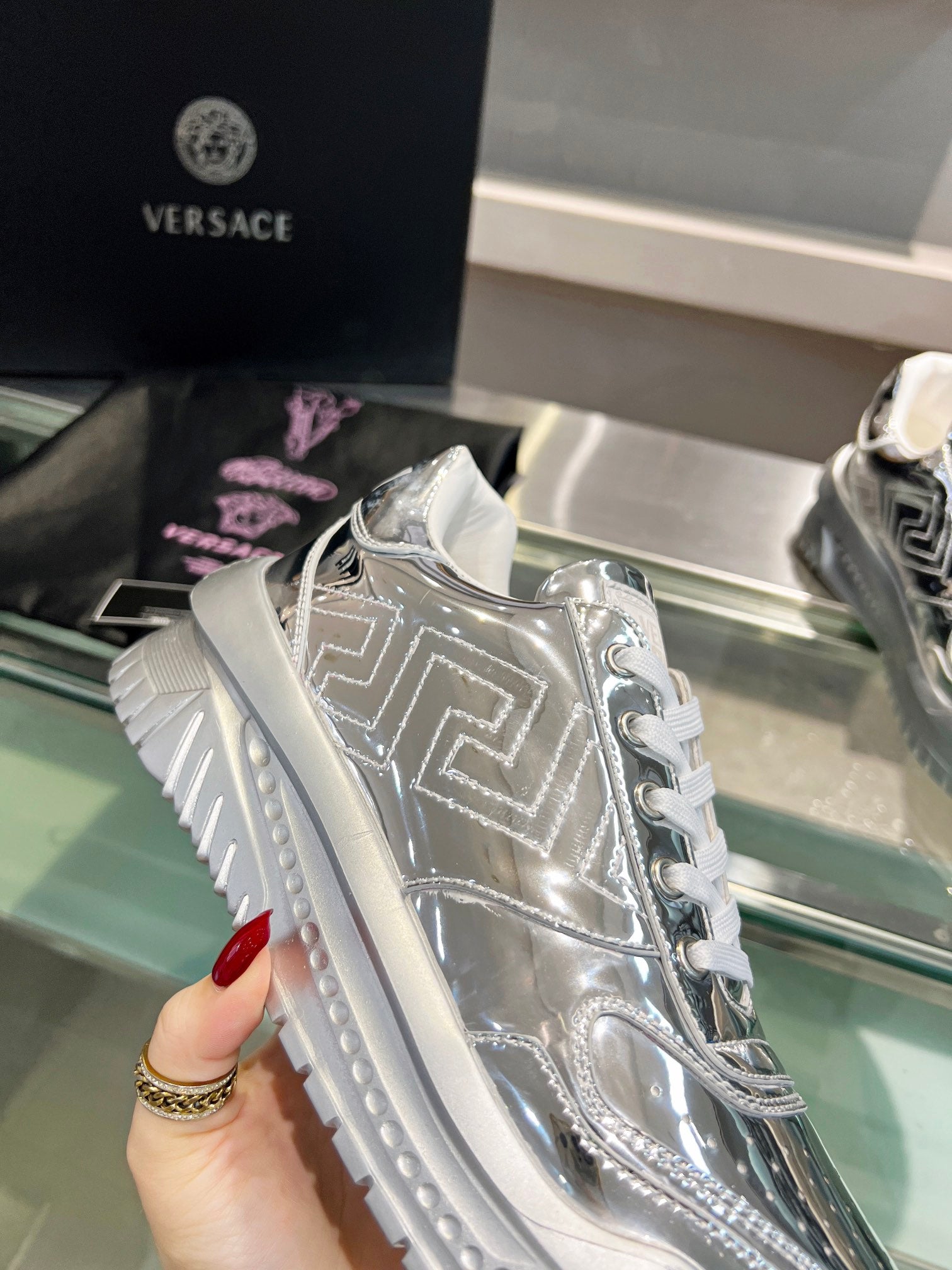 LuxluxHouse Best Quality Shoes Versace