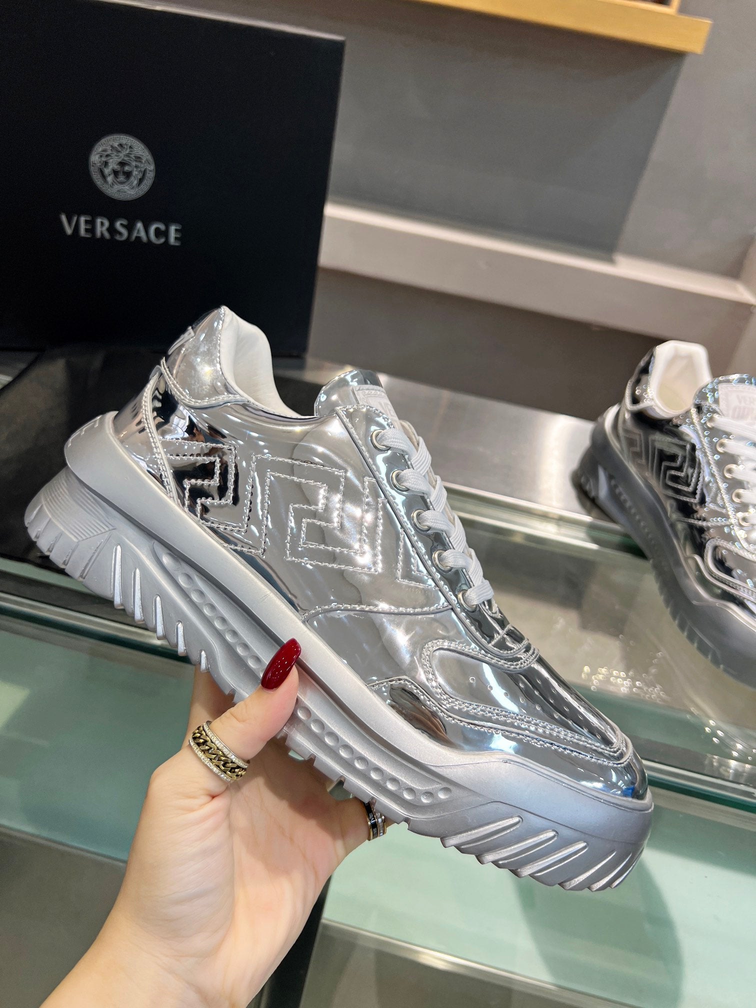 LuxluxHouse Best Quality Shoes Versace