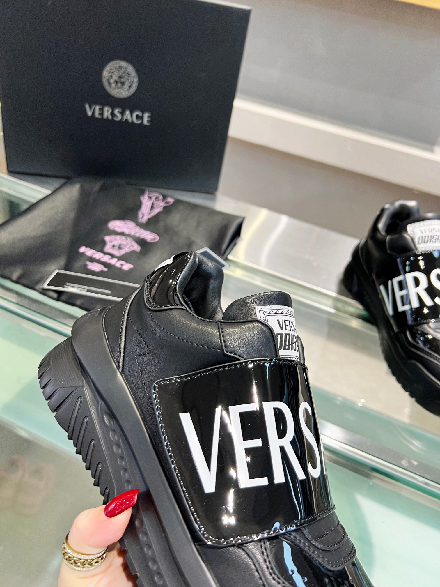 LuxluxHouse Best Quality Shoes Versace