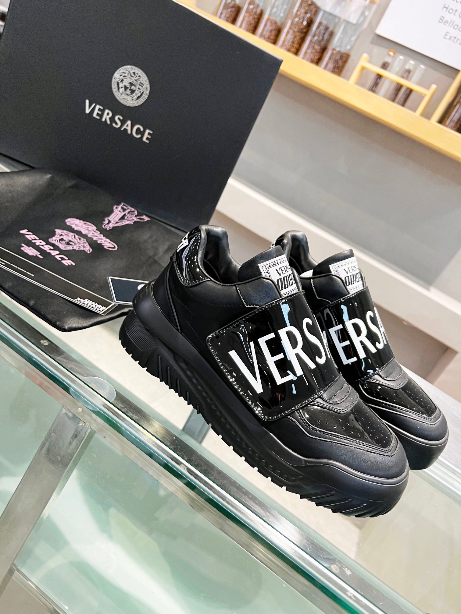 LuxluxHouse Best Quality Shoes Versace