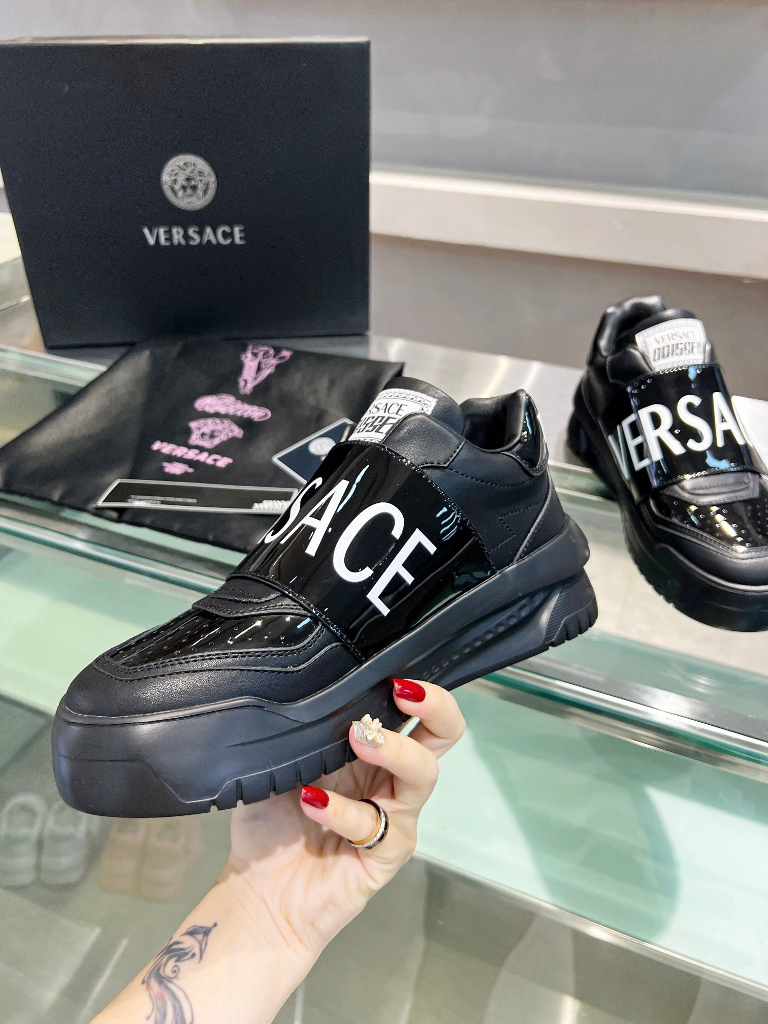 LuxluxHouse Best Quality Shoes Versace