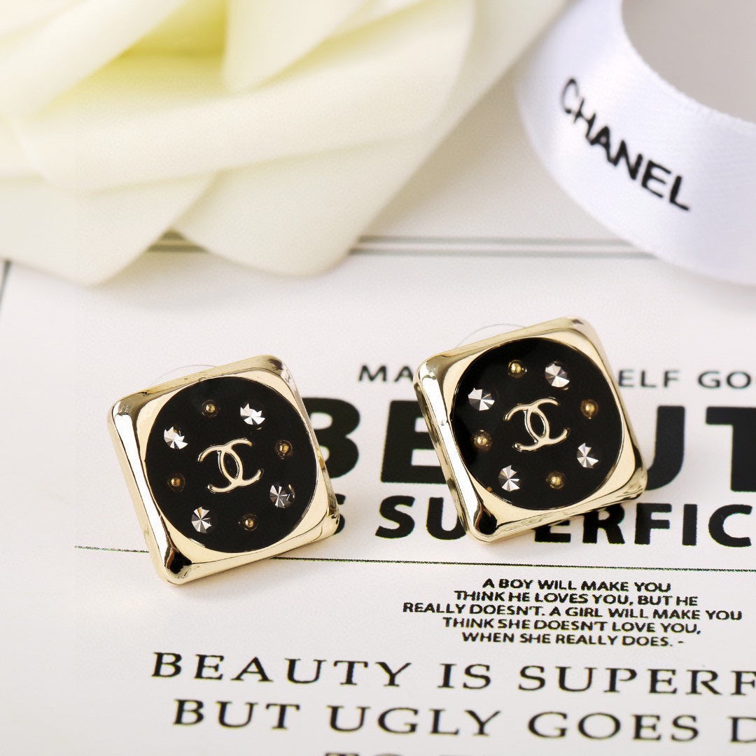 LuxluxHouse Best Quality Accessories Earrings Chanel Earrings