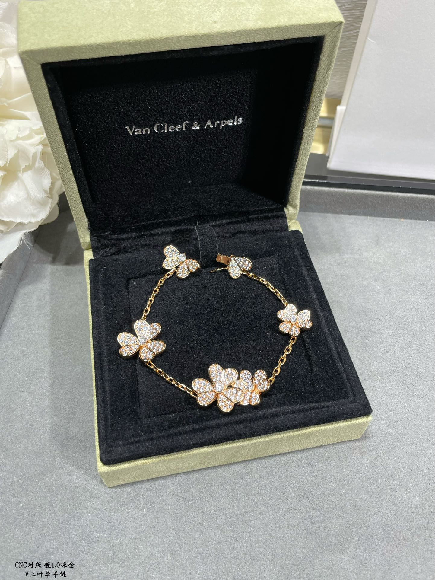 LuxluxHouse Best Quality Accessories Van Cleef & Arpels