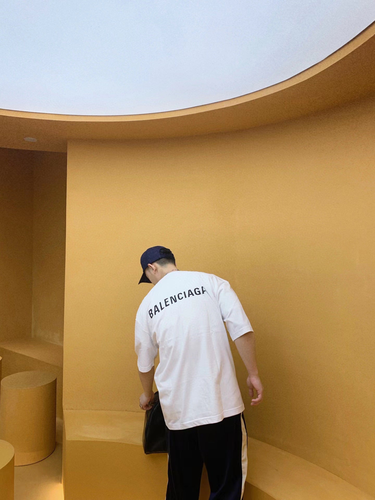 LuxluxHouse Best Quality Clothes Balenciaga T-shirt