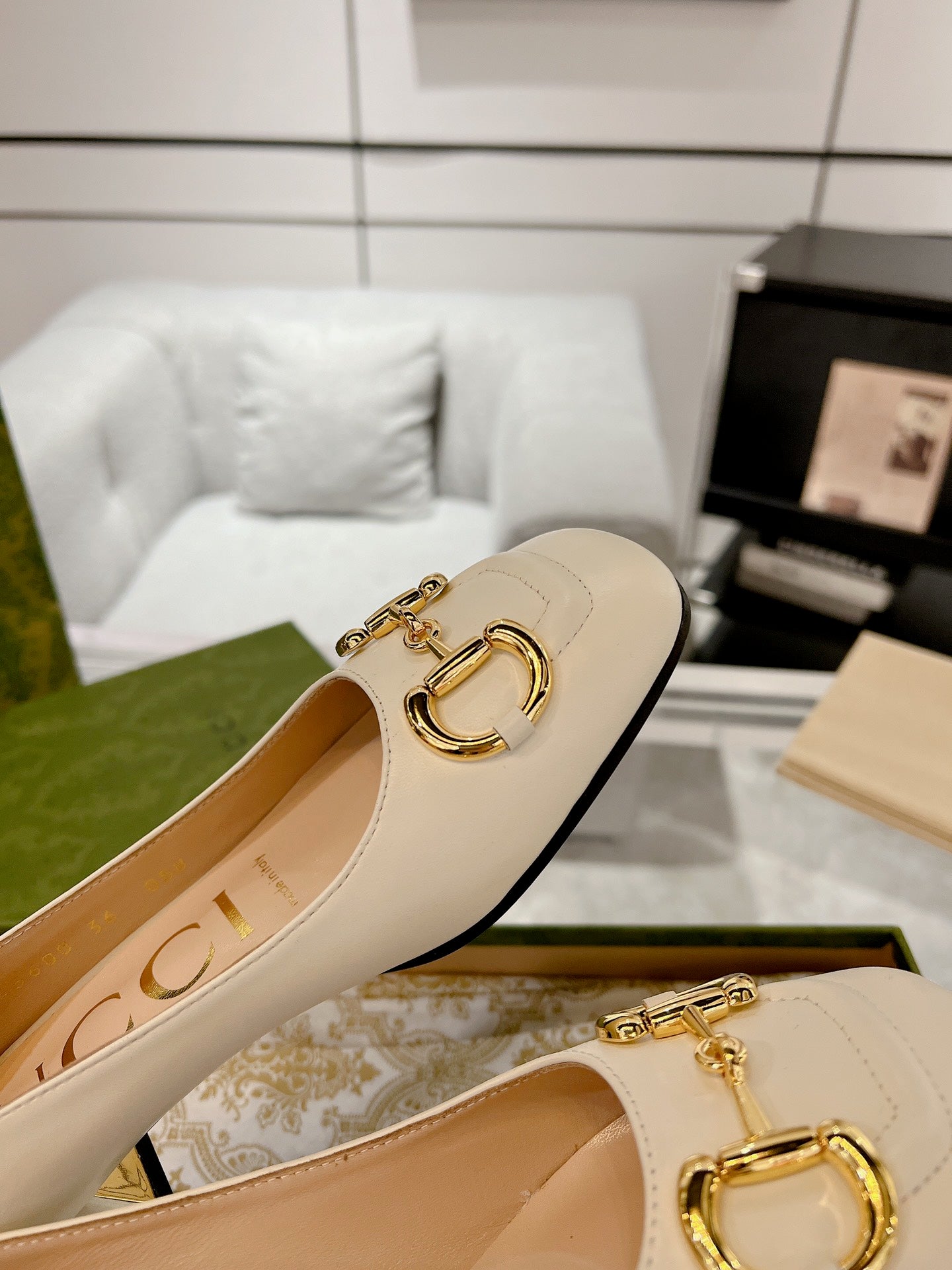 LuxluxHouse Best Quality Gucci Women Shoes