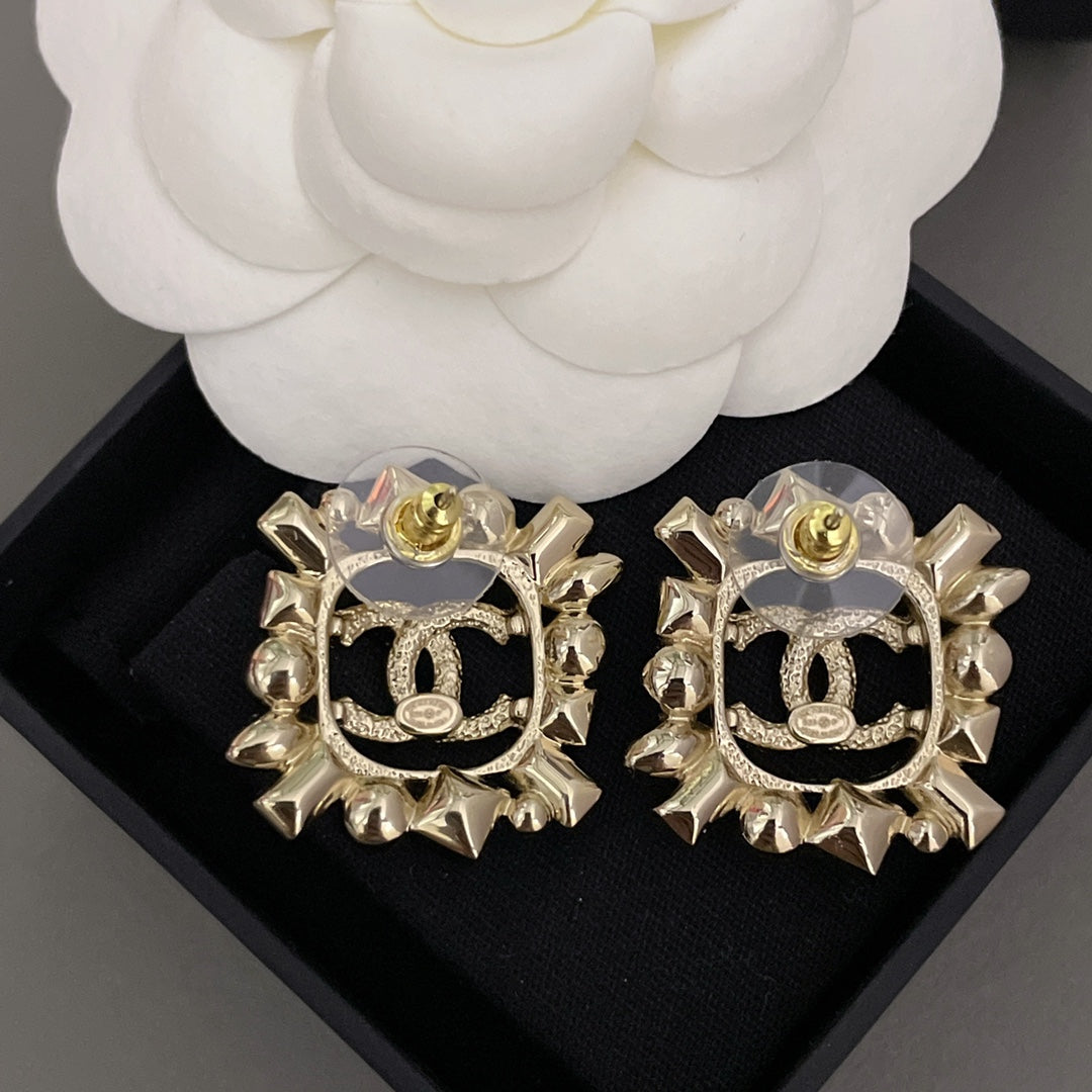 LuxluxHouse Best Quality Accessories Chanel Earrings