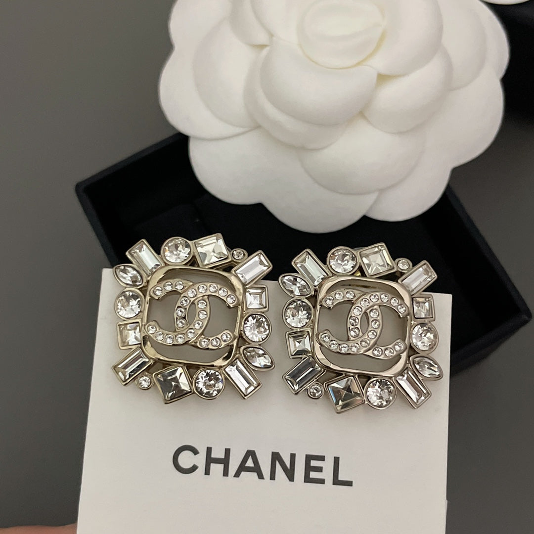 LuxluxHouse Best Quality Accessories Chanel Earrings